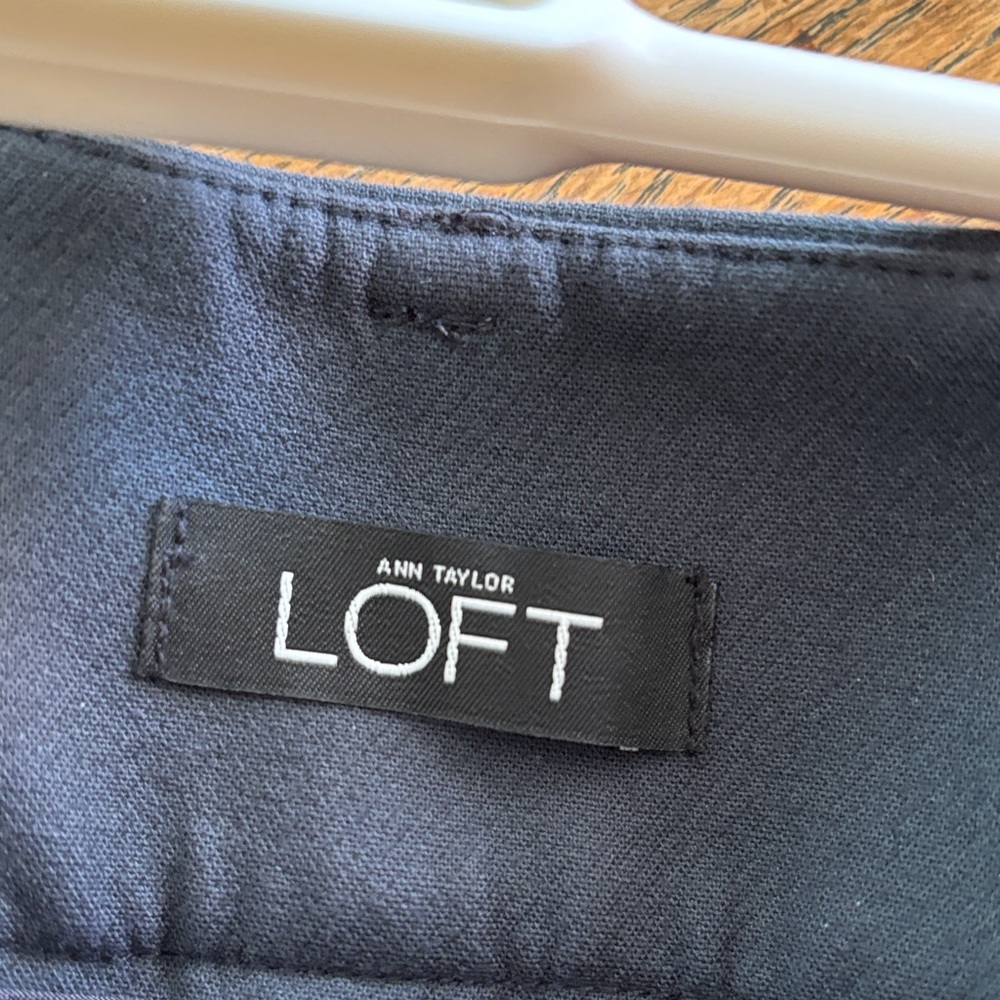 LOFT Marisa Skinny Size 0 Charcoal Ankle Pants - Picture 2 of 8
